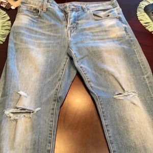 Men’s American Eagle jeans. Distressed. Slim Straight. Extreme Flex. 32x30